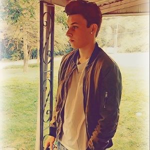 Meet your Posher, Daniel